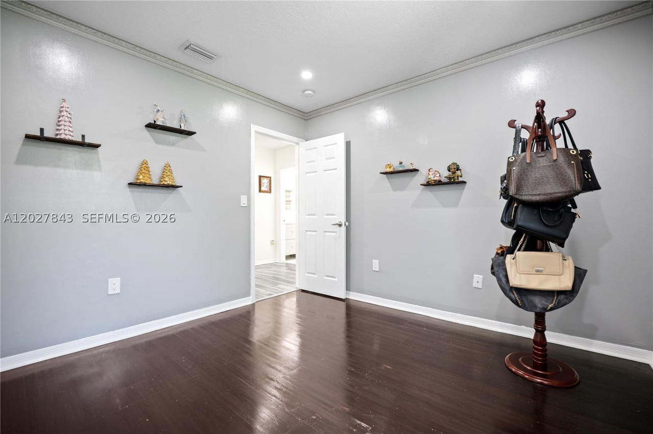 Real estate property located at 16278 97th Ter, Miami-dade, Monaco Estates At Kendall, Miami, FL