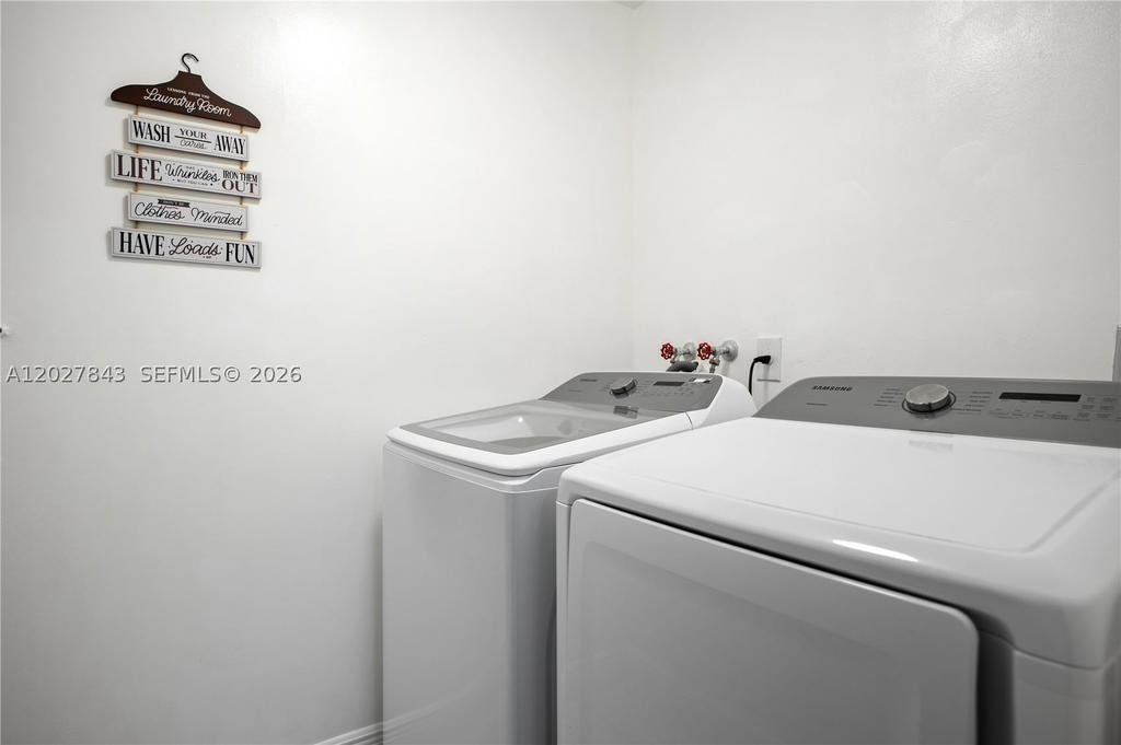 Real estate property located at 16278 97th Ter, Miami-dade, Monaco Estates At Kendall, Miami, FL