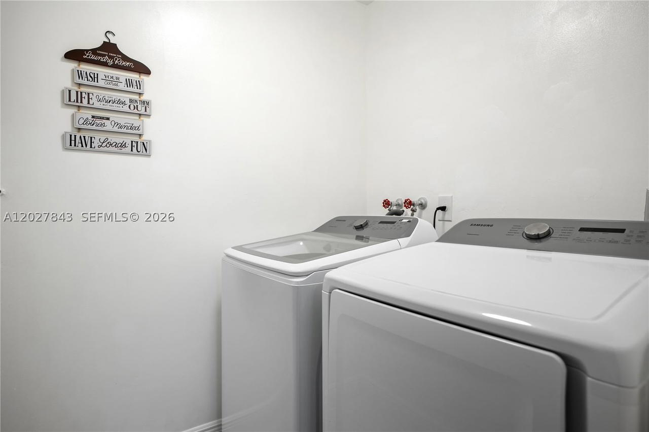 Real estate property located at 16278 97th Ter, Miami-dade, Monaco Estates At Kendall, Miami, FL