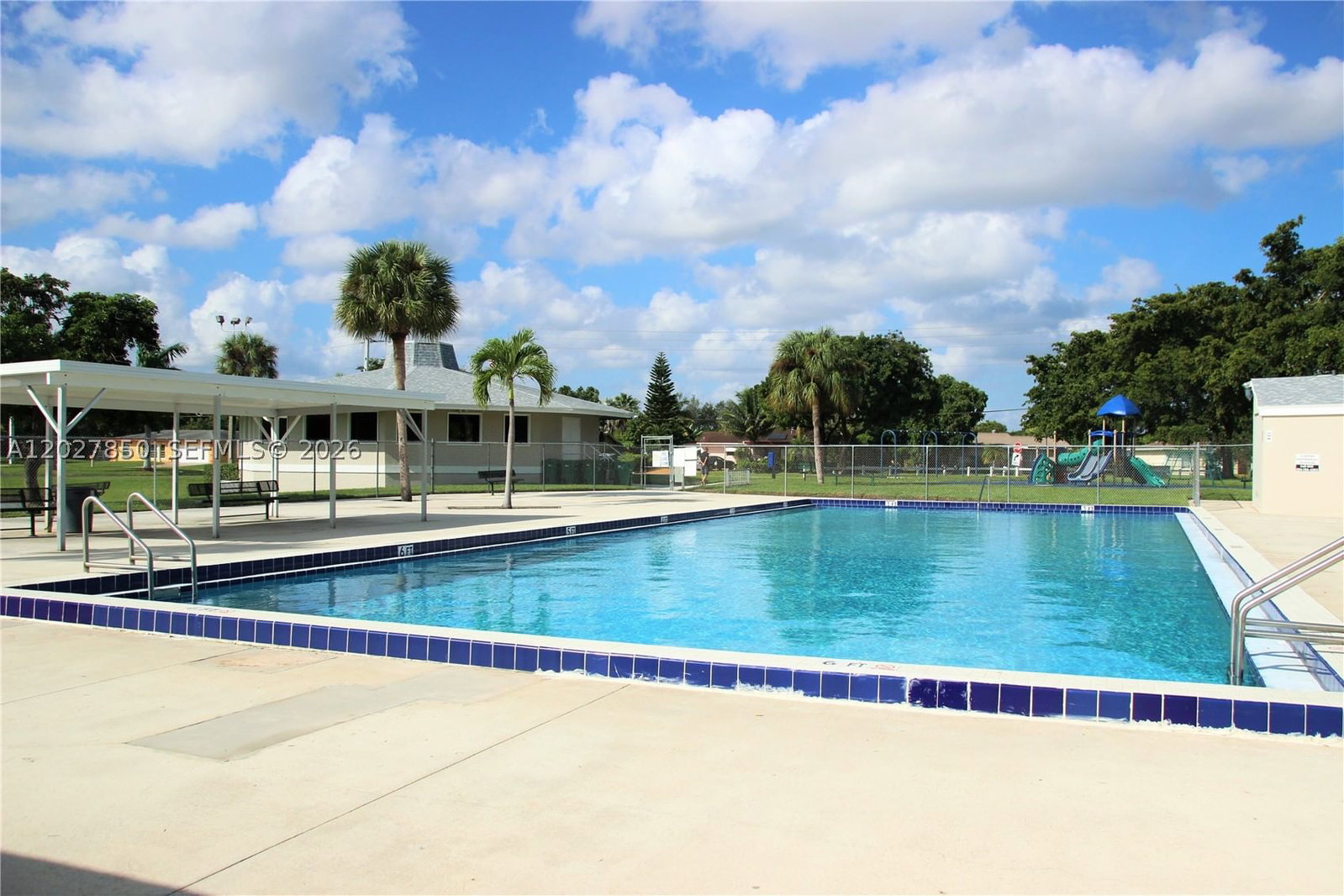 Real estate property located at 6631 84th St, Broward, Sunflower, Tamarac, FL