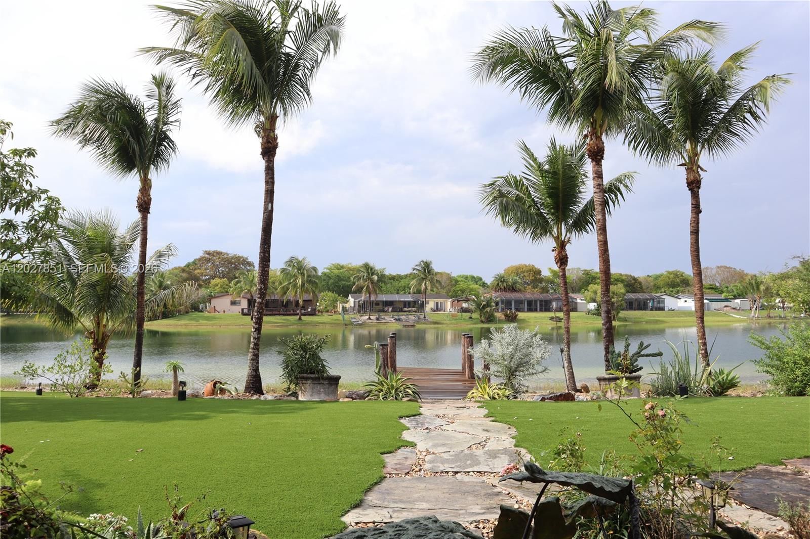 Real estate property located at 14241 83rd St, Miami-dade, Kendale Lakes Sec Five, Miami, FL