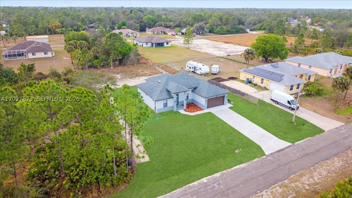Real estate property located at 705 8th Ave, Lee, Lehigh Acres, Lehigh Acres, FL