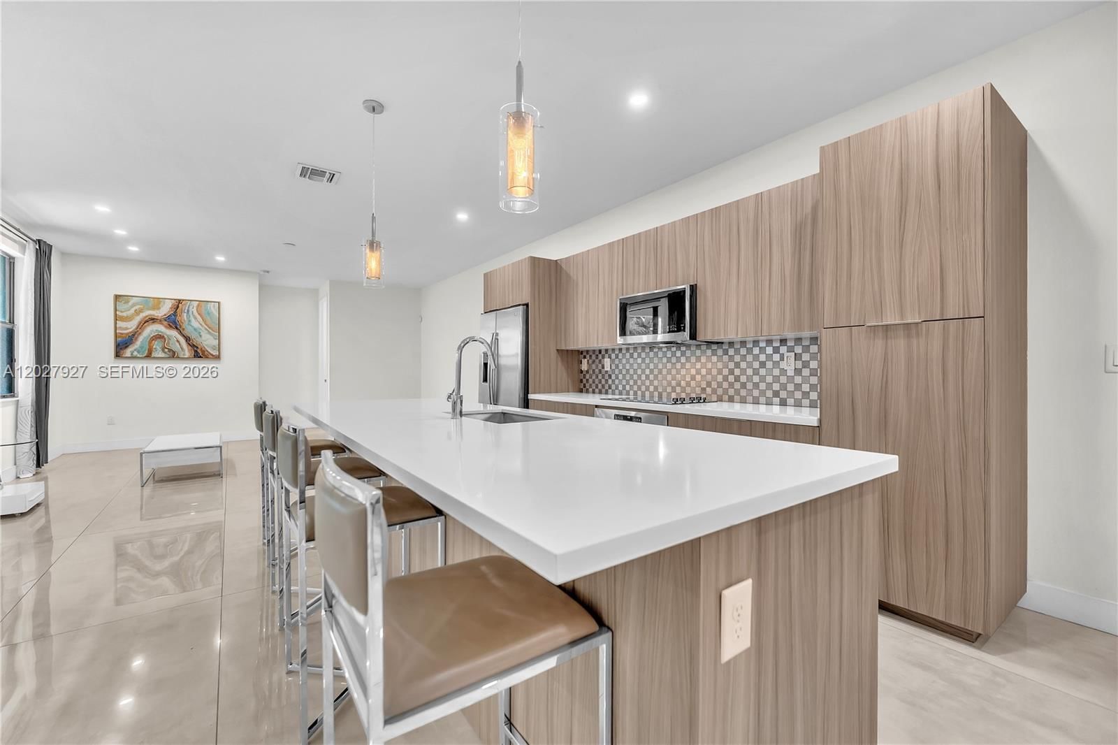 Real estate property located at 10250 76th Ter, Miami-dade, Grand Bay South Estates, Doral, FL