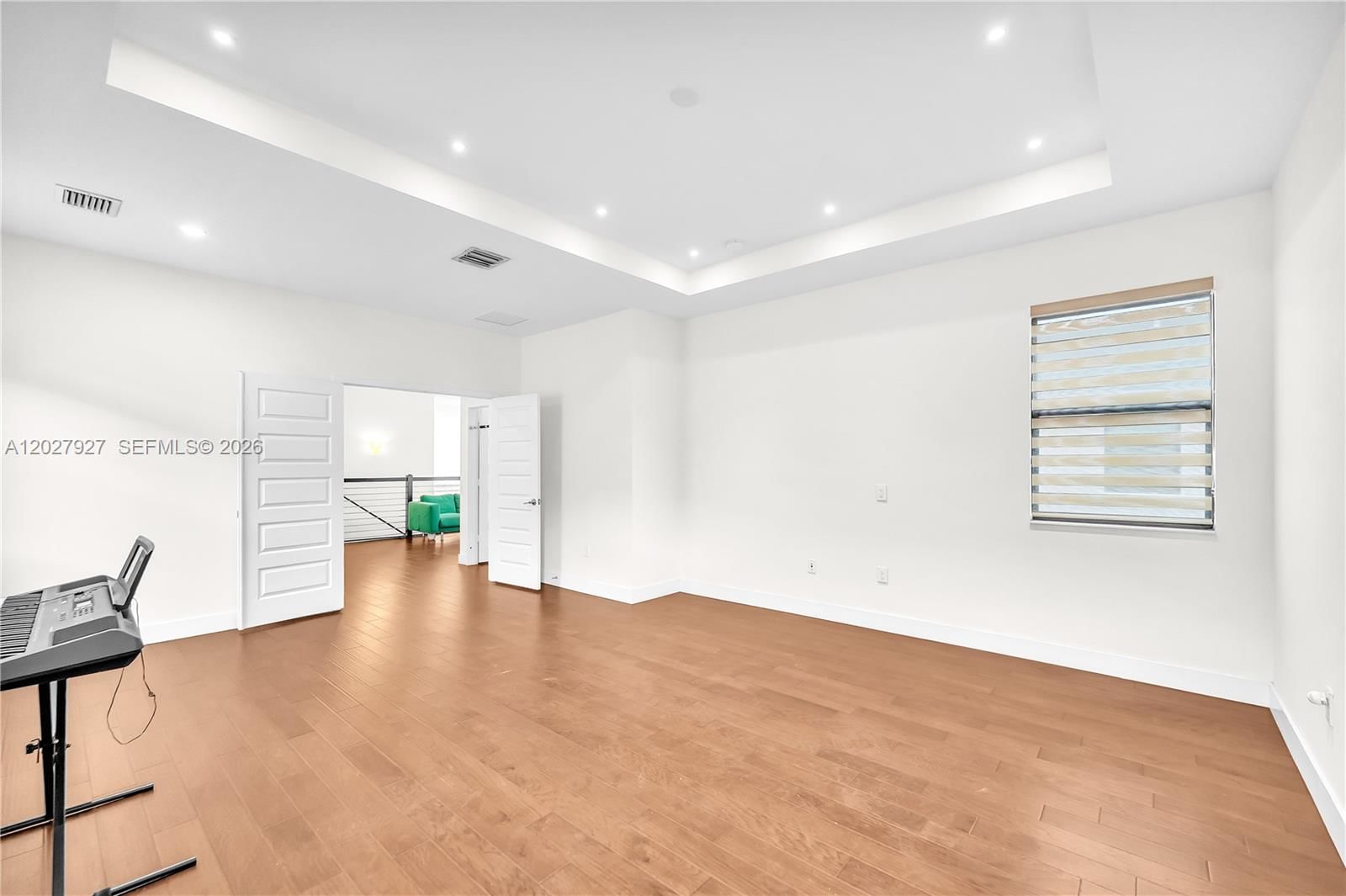 Real estate property located at 10250 76th Ter, Miami-dade, Grand Bay South Estates, Doral, FL