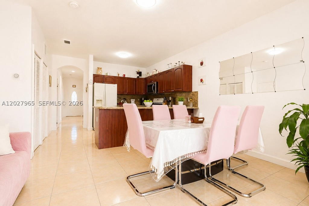 Real estate property located at 10624 181st St, Miami-dade, Jamel Twinhomes, Miami, FL