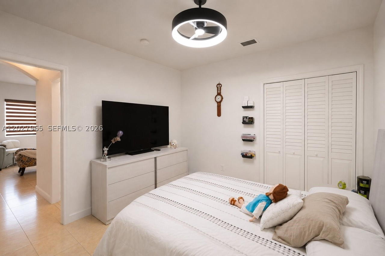 Real estate property located at 10624 181st St, Miami-dade, Jamel Twinhomes, Miami, FL