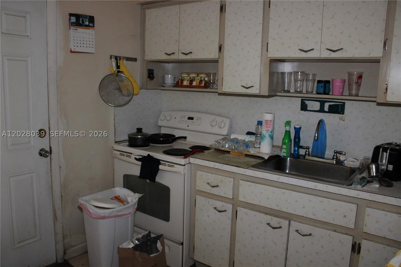 Real estate property located at 1040 23rd Ct, Miami-dade, Riverside Farms, Miami, FL