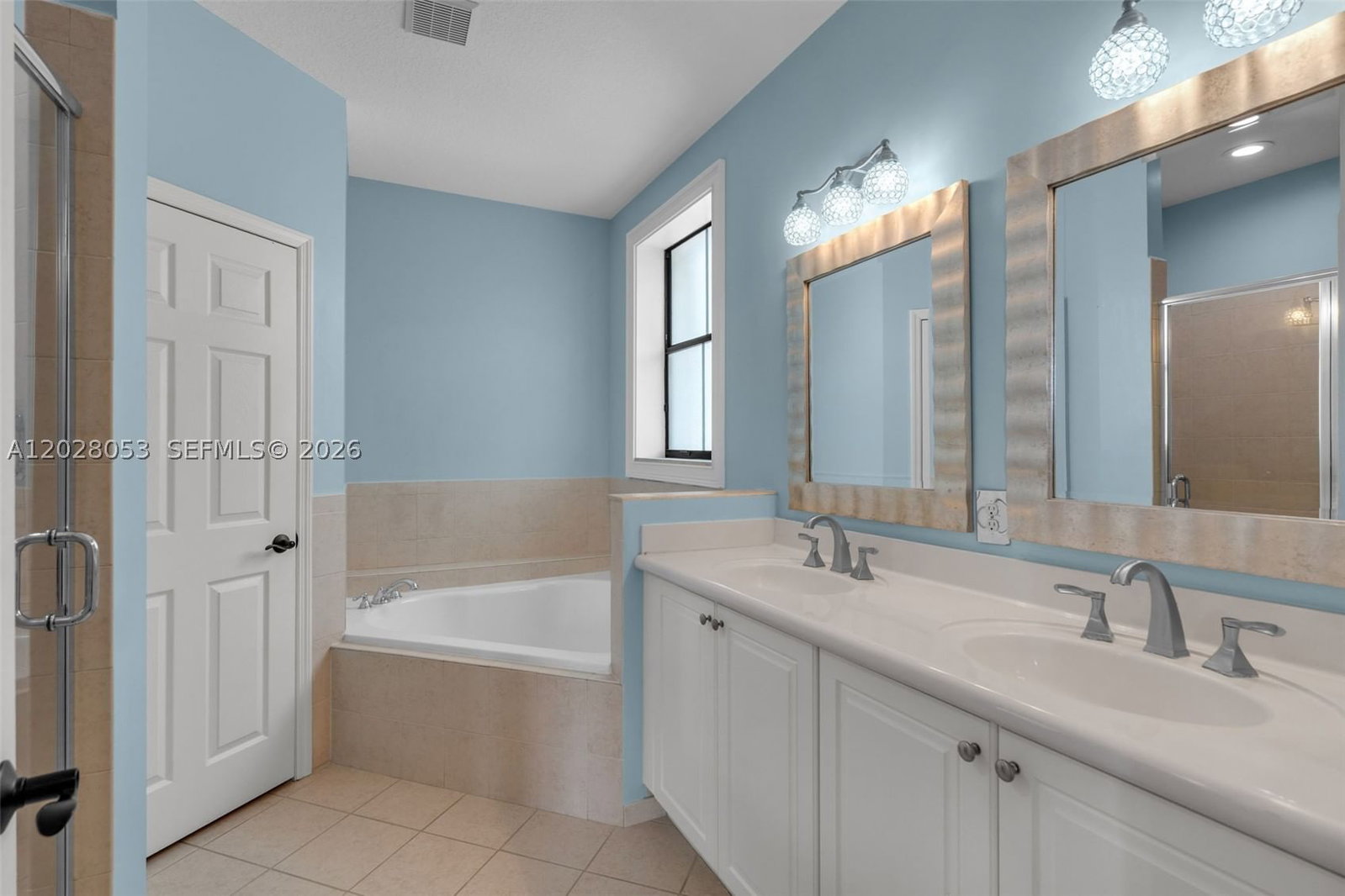 Real estate property located at 10276 30th Ter, Miami-dade, Beacon At Doral, Doral, FL