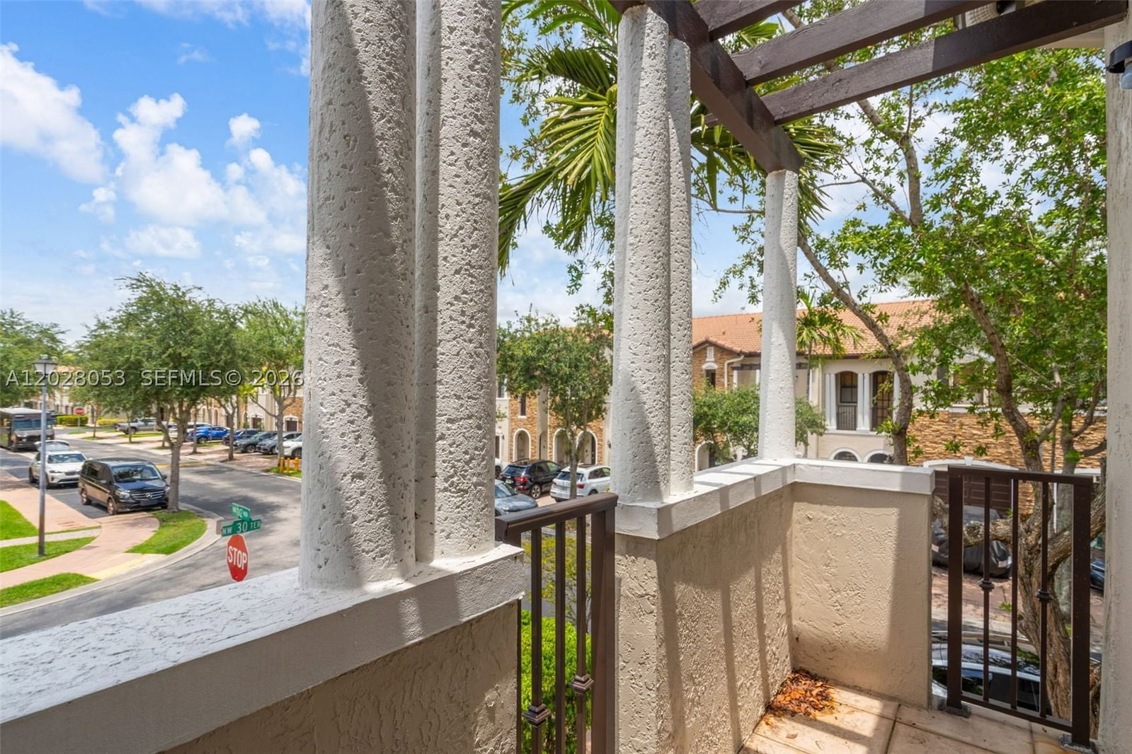 Real estate property located at 10276 30th Ter, Miami-dade, Beacon At Doral, Doral, FL