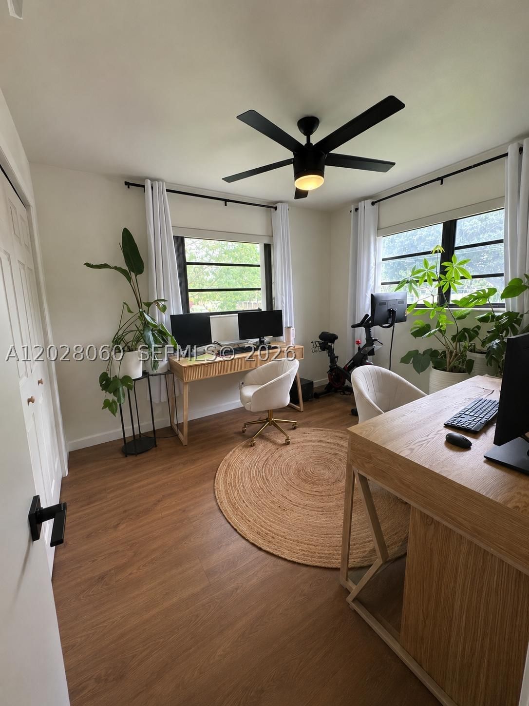 Real estate property located at 11 Redwood Cir, Broward, Plantation Gardens Sec 4a, Plantation, FL