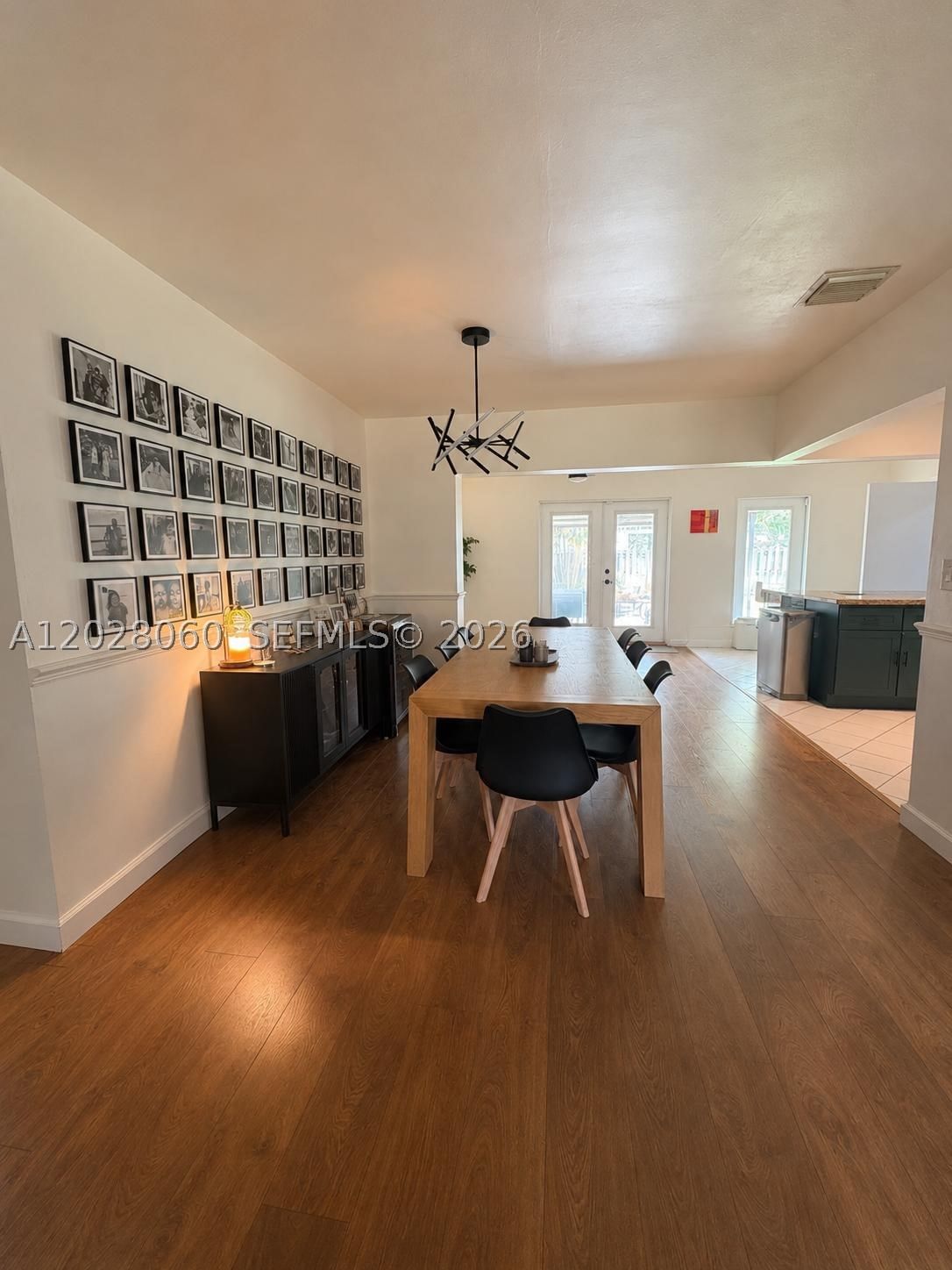 Real estate property located at 11 Redwood Cir, Broward, Plantation Gardens Sec 4a, Plantation, FL