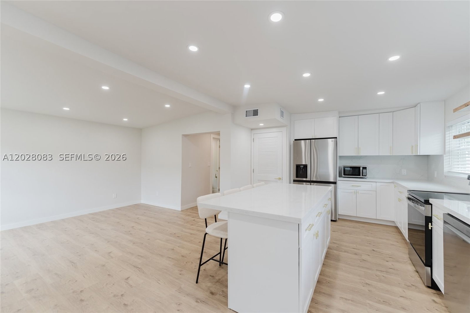 Real estate property located at 1430 32nd Ct, Broward, Edgewood, Fort Lauderdale, FL