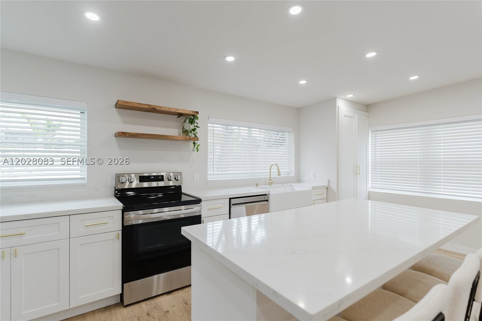 Real estate property located at 1430 32nd Ct, Broward, Edgewood, Fort Lauderdale, FL