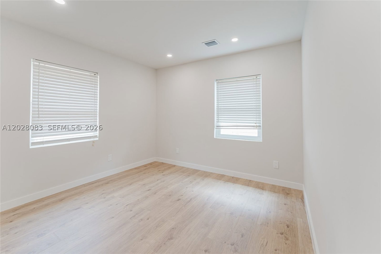 Real estate property located at 1430 32nd Ct, Broward, Edgewood, Fort Lauderdale, FL