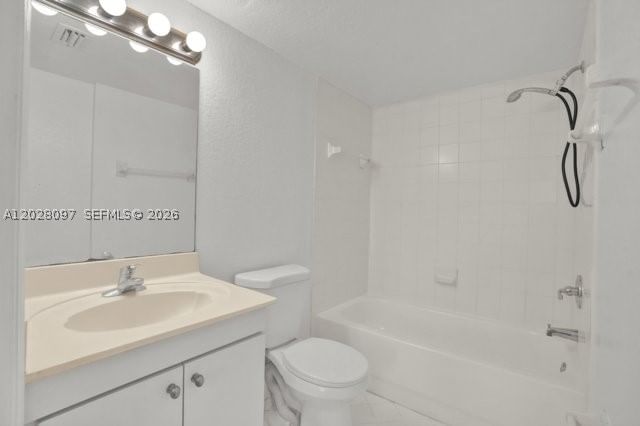 Real estate property located at 975 34th Ave #103, Miami-dade, Monterey At Malibu Bay Co, Homestead, FL