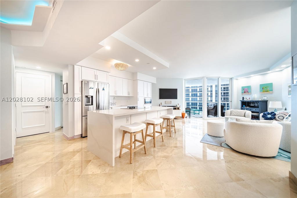 Real estate property located at 4779 Collins Ave #3504, Miami-dade, Blue Diamond Condo Green, Miami Beach, FL