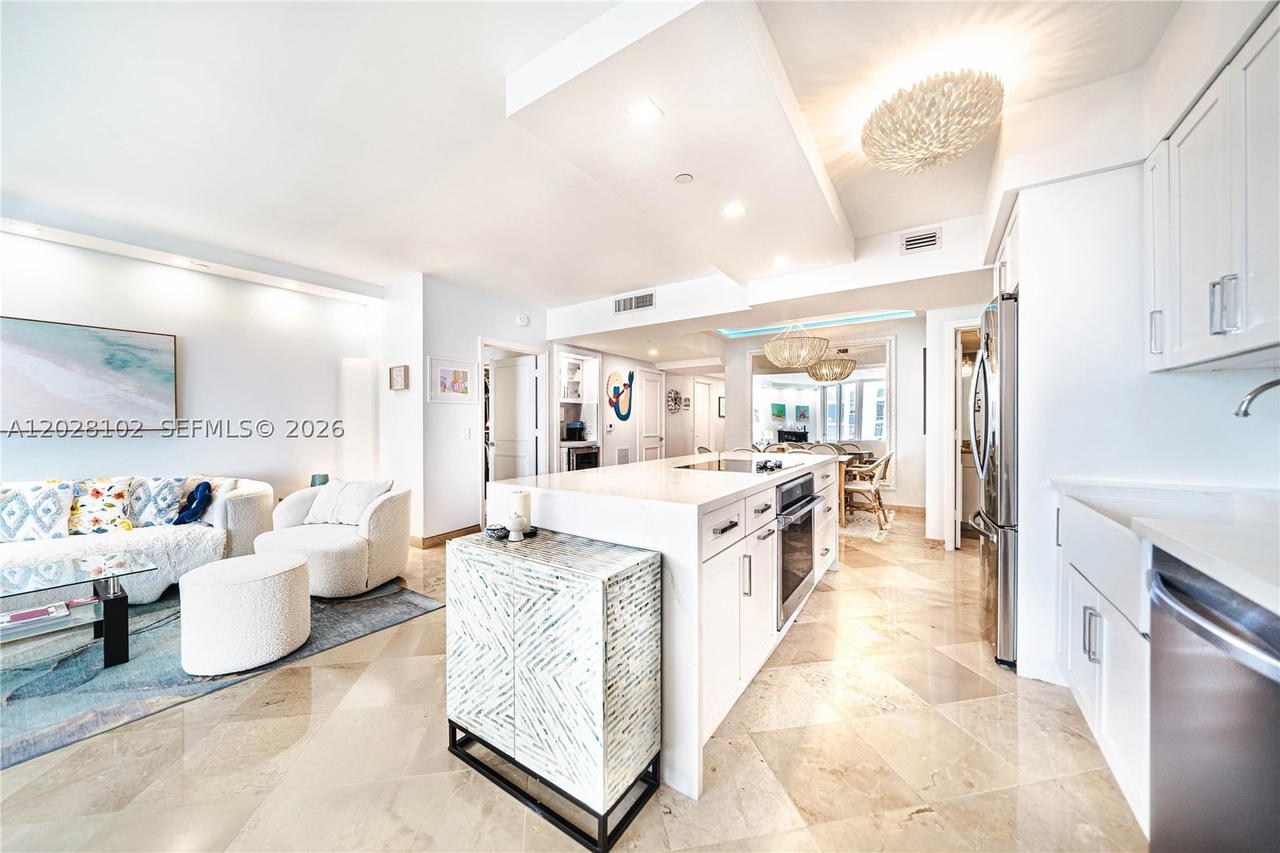 Real estate property located at 4779 Collins Ave #3504, Miami-dade, Blue Diamond Condo Green, Miami Beach, FL