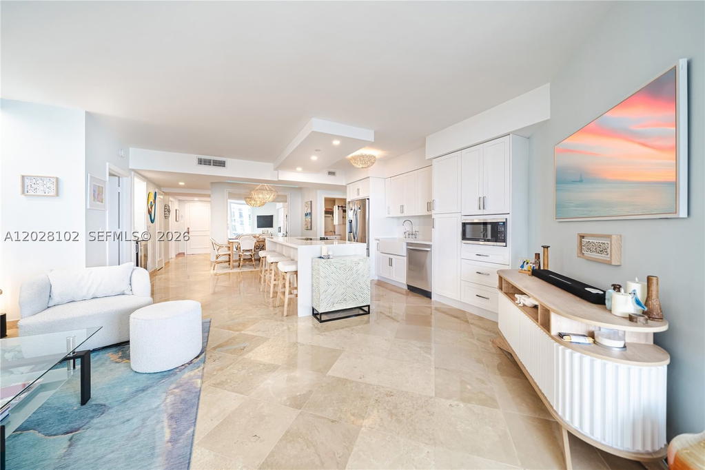 Real estate property located at 4779 Collins Ave #3504, Miami-dade, Blue Diamond Condo Green, Miami Beach, FL