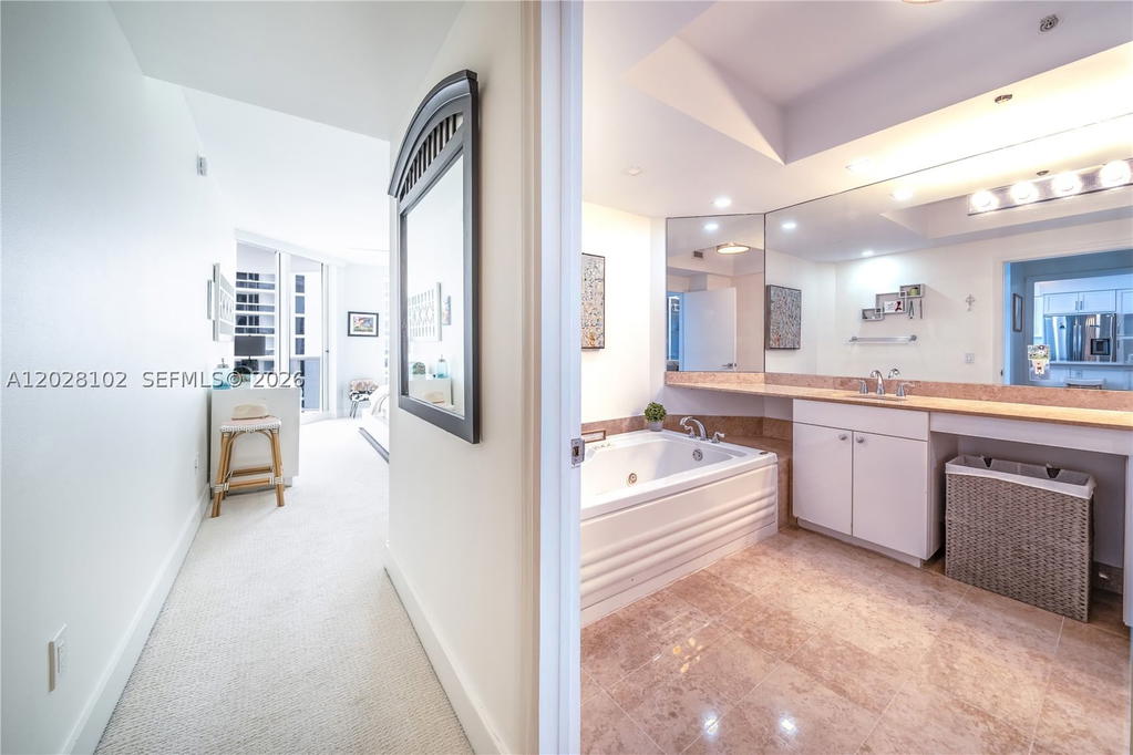 Real estate property located at 4779 Collins Ave #3504, Miami-dade, Blue Diamond Condo Green, Miami Beach, FL