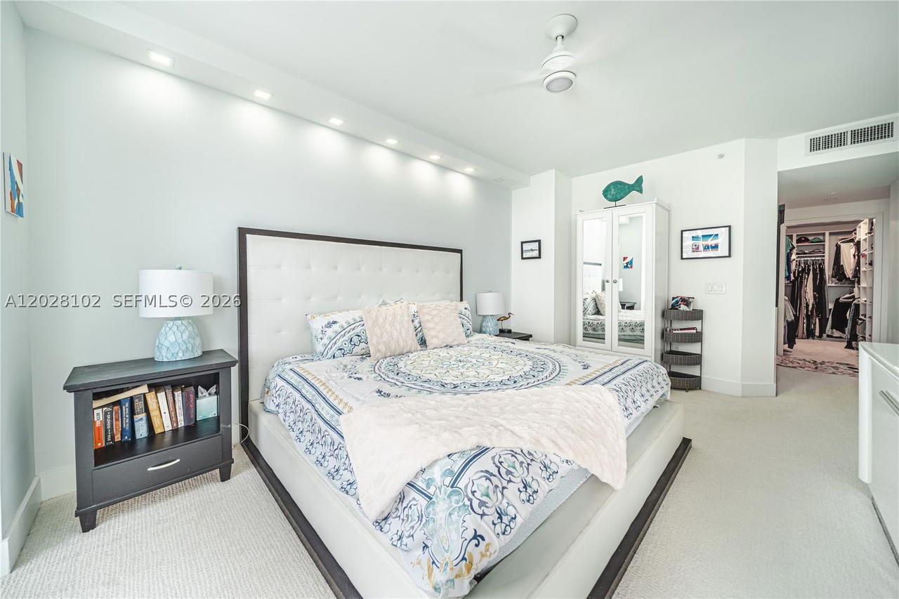 Real estate property located at 4779 Collins Ave #3504, Miami-dade, Blue Diamond Condo Green, Miami Beach, FL