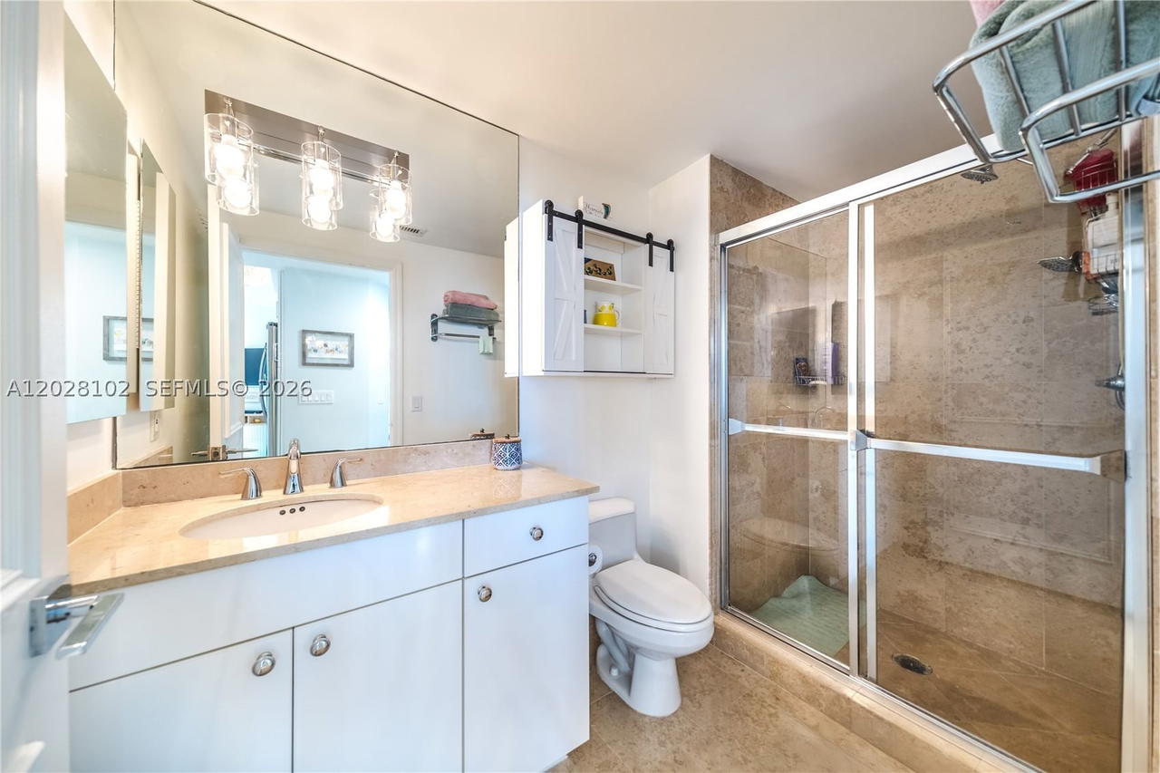 Real estate property located at 4779 Collins Ave #3504, Miami-dade, Blue Diamond Condo Green, Miami Beach, FL