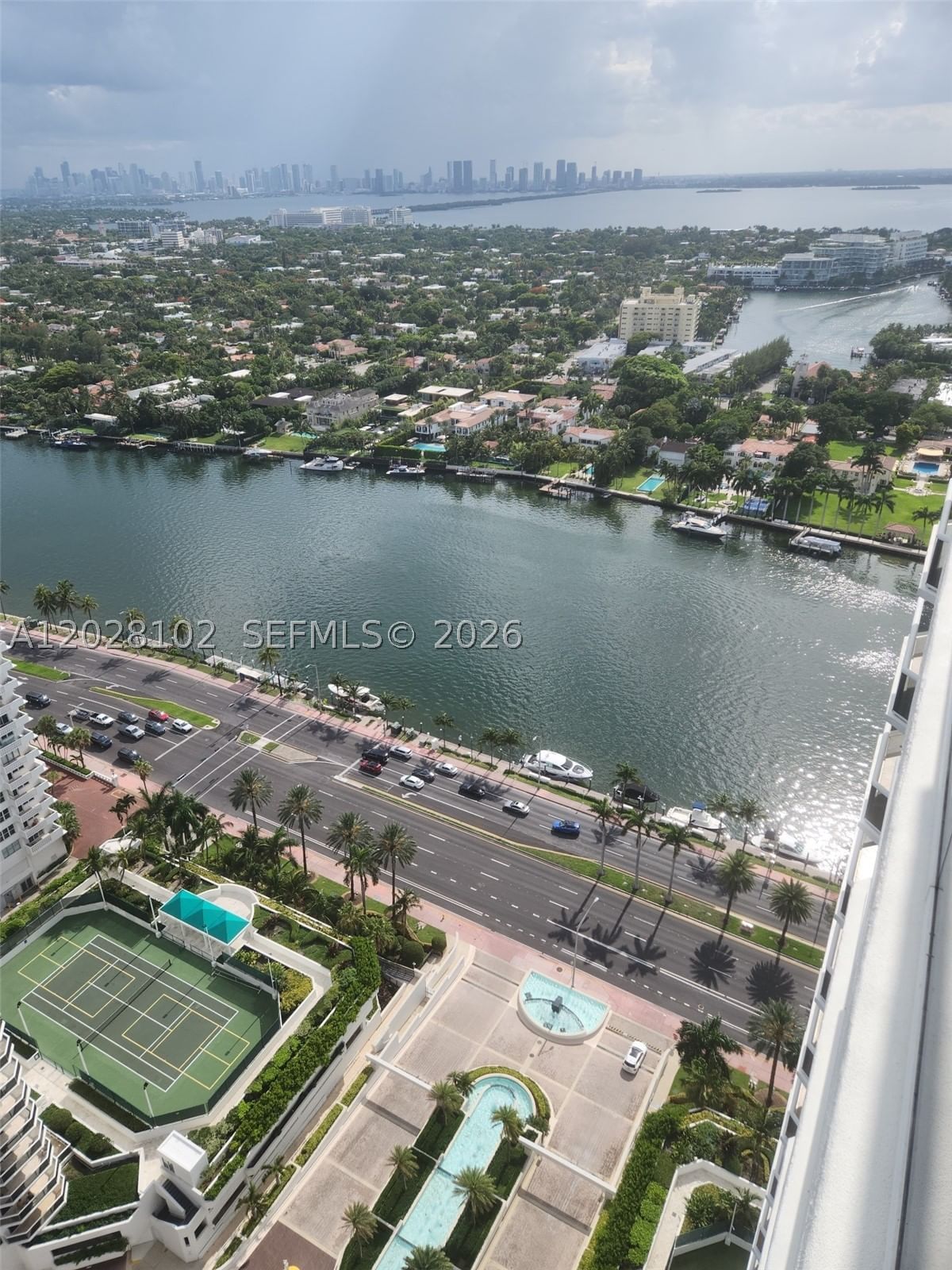Real estate property located at 4779 Collins Ave #3504, Miami-dade, Blue Diamond Condo Green, Miami Beach, FL