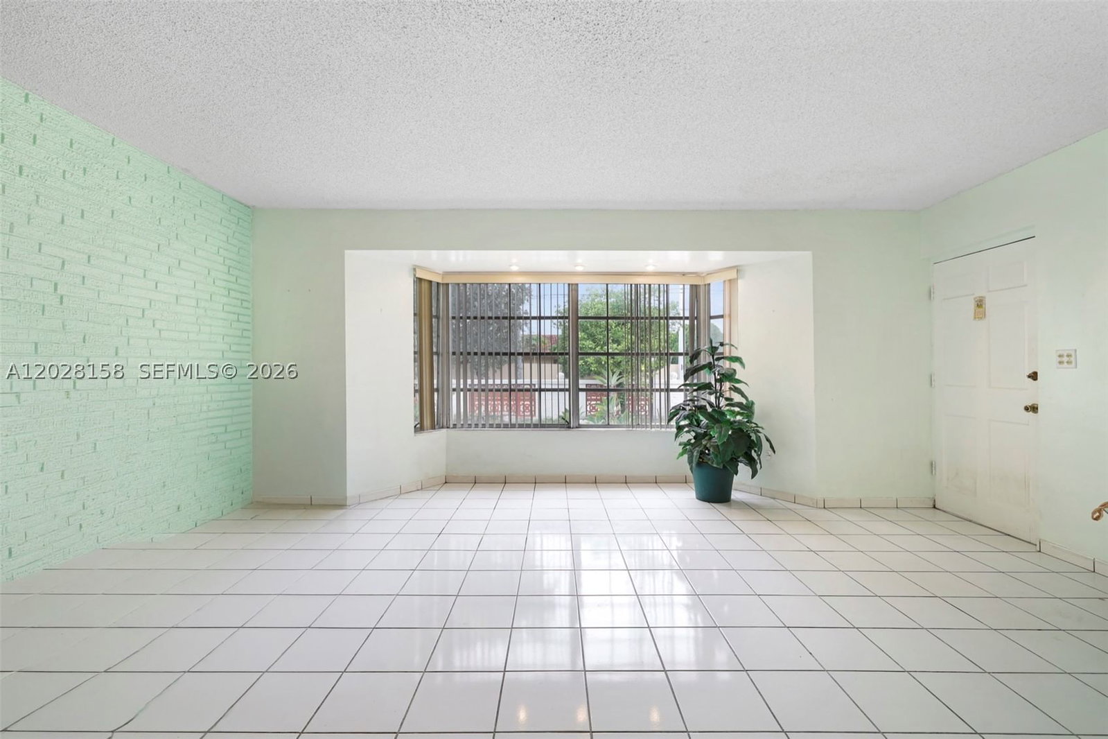 Real estate property located at 790 73rd Pl, Miami-dade, Douglas Ests, Hialeah, FL