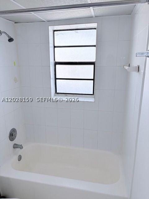 Real estate property located at 9460 Fontainebleau Blvd #529, Miami-dade, Bleau Grotto Condo, Miami, FL
