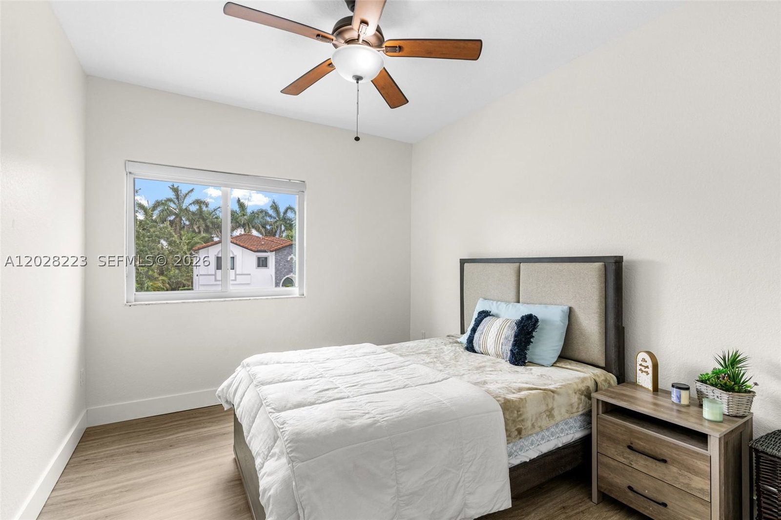 Real estate property located at 6014 160th Ave, Miami-dade, Balani Sub, Miami, FL