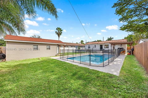 Real estate property located at 2215 Cleveland St, Broward, Hollywood Park, Hollywood, FL