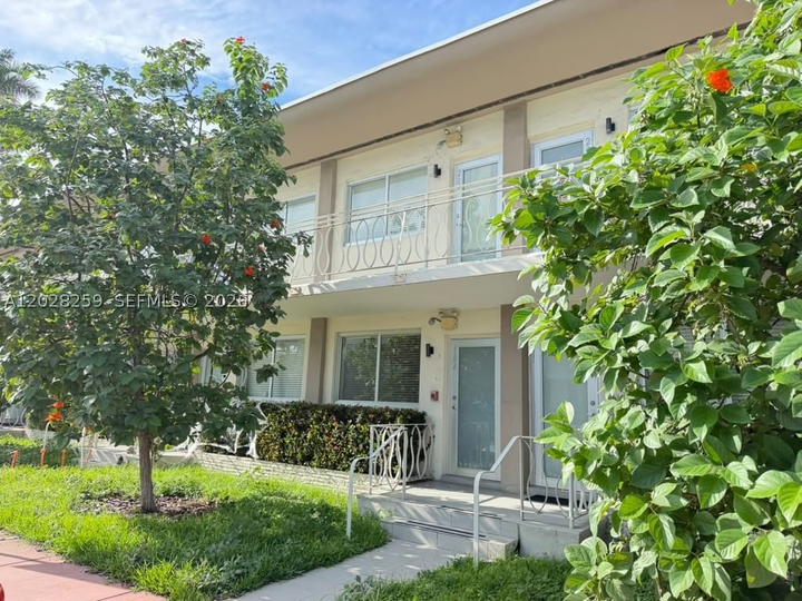 Real estate property located at 1601 Meridian Ave #104, Miami-dade, Lincoln Sub, Miami Beach, FL