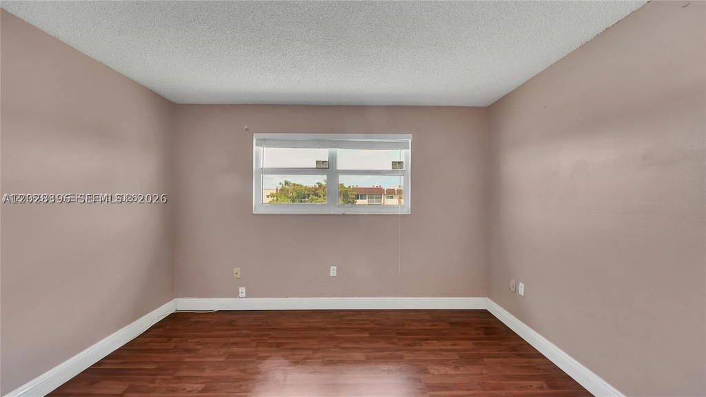 Real estate property located at 2811 Pine Island Rd #302, Broward, Sunrise Lakes 71 Condo, Sunrise, FL