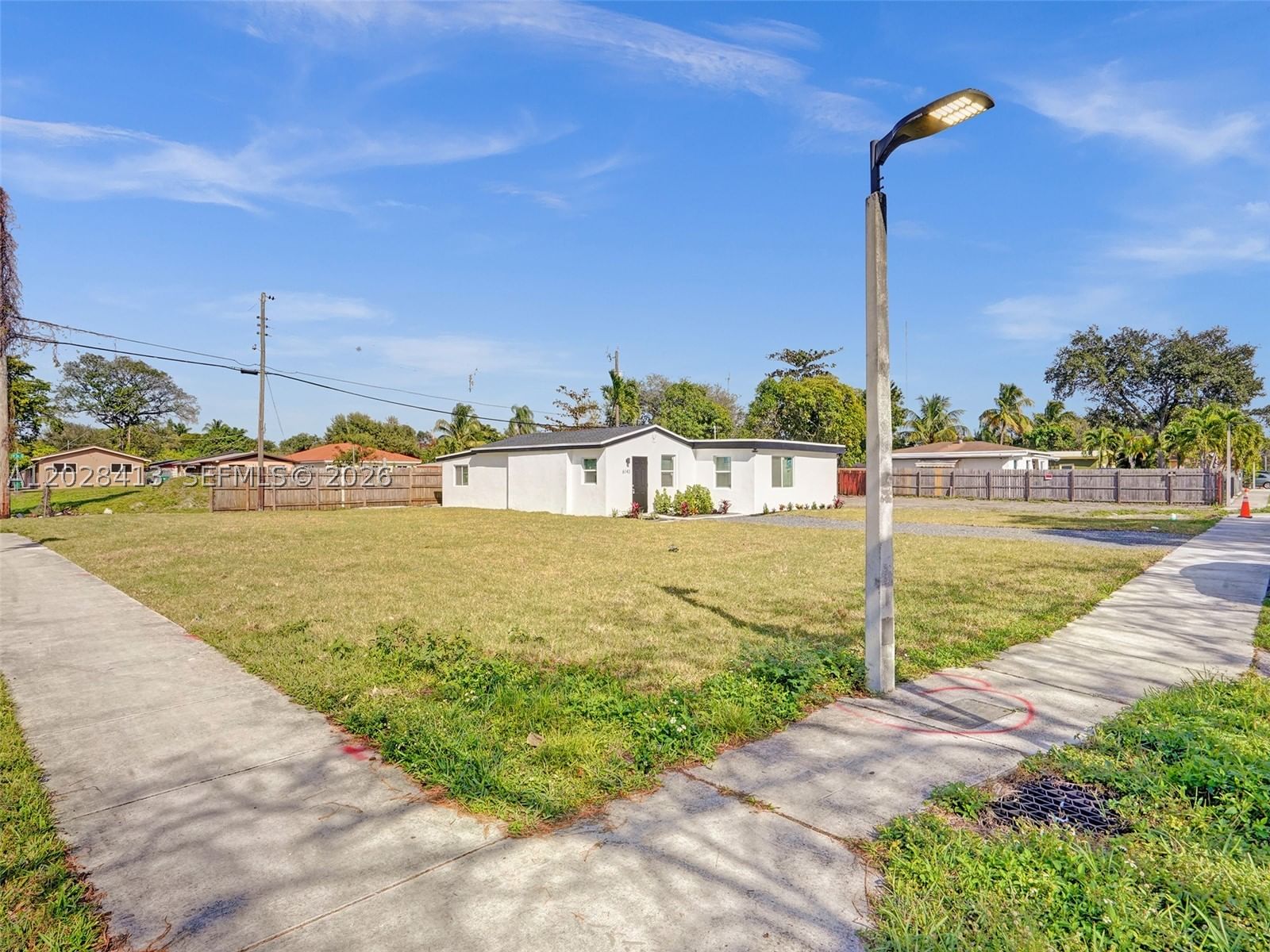 Real estate property located at 6147 40th St, Broward, Sun Land Park, Miramar, FL
