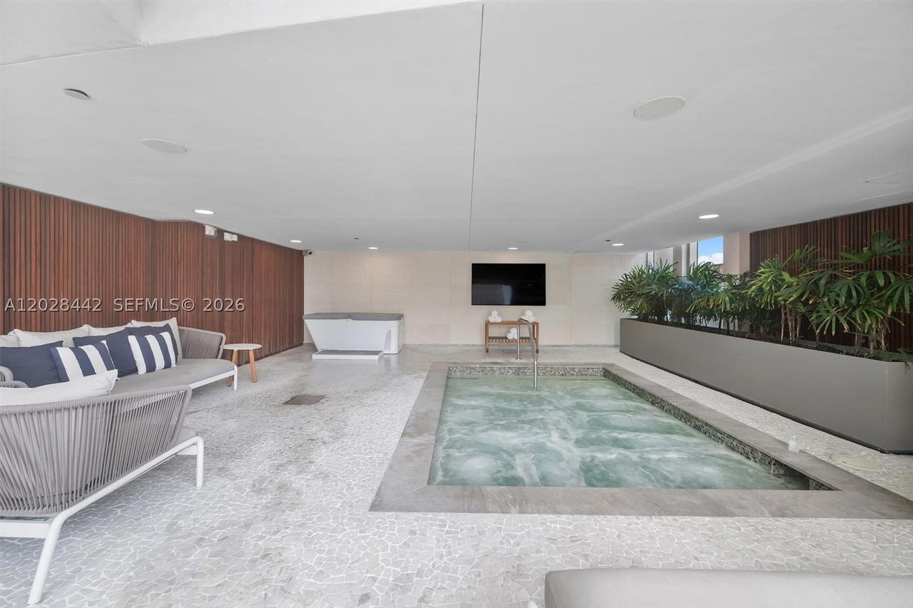 Real estate property located at 17001 Collins Ave #2307, Miami-dade, Jade Beach Condo, Sunny Isles Beach, FL