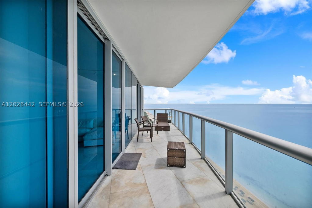 Real estate property located at 17001 Collins Ave #2307, Miami-dade, Jade Beach Condo, Sunny Isles Beach, FL