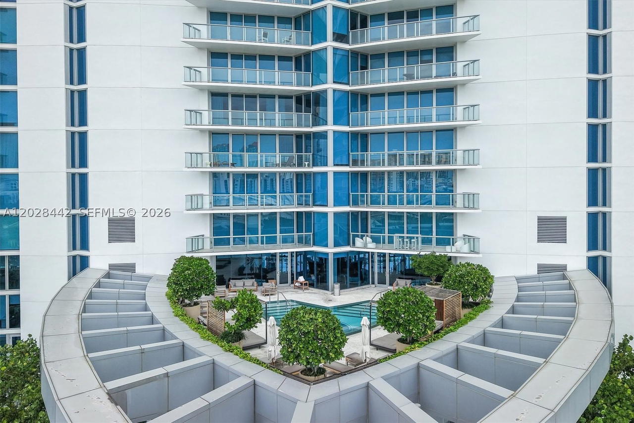 Real estate property located at 17001 Collins Ave #2307, Miami-dade, Jade Beach Condo, Sunny Isles Beach, FL