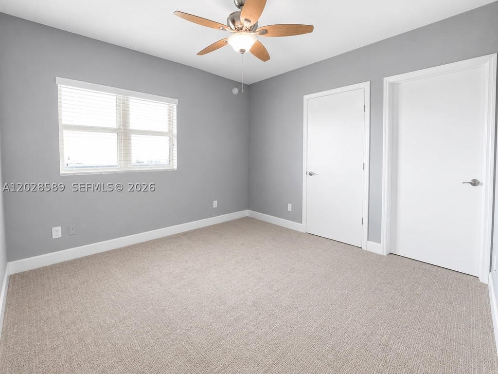Real estate property located at 14951 Royal Oaks Ln #2002, Miami-dade, The Oaks I Condo, North Miami, FL