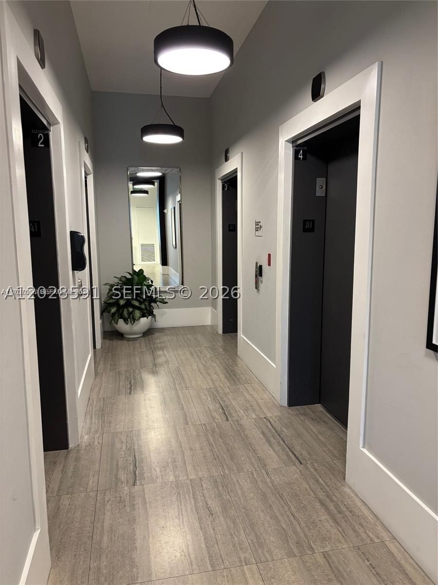 Real estate property located at 140 Dixie Hwy #433, Broward, Hollywood Station, Hollywood, FL