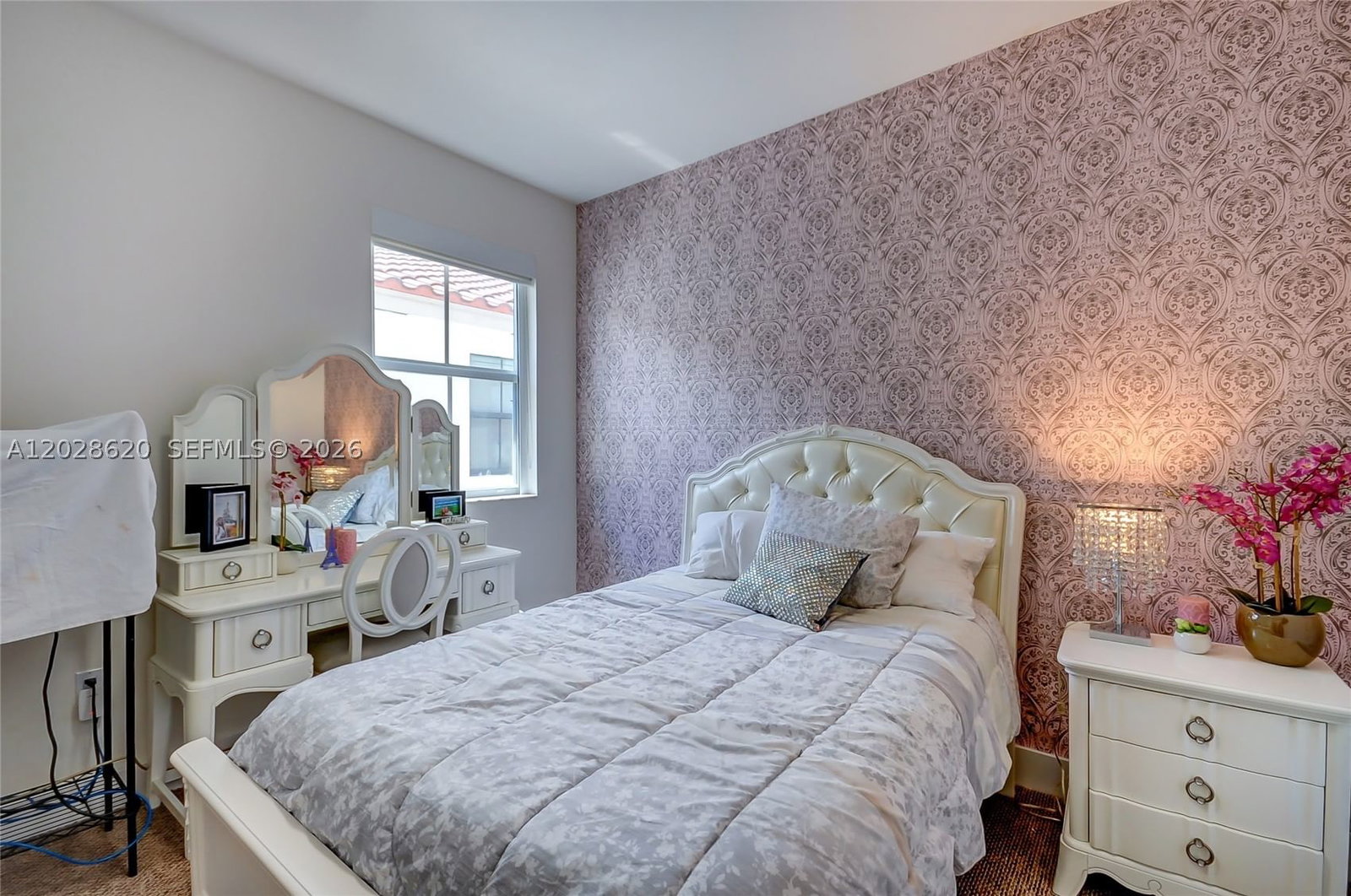 Real estate property located at 10555 69th Ter, Miami-dade, Vintage Estates, Doral, FL