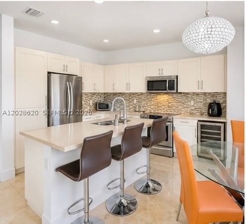Real estate property located at 10555 69th Ter, Miami-dade, Vintage Estates, Doral, FL