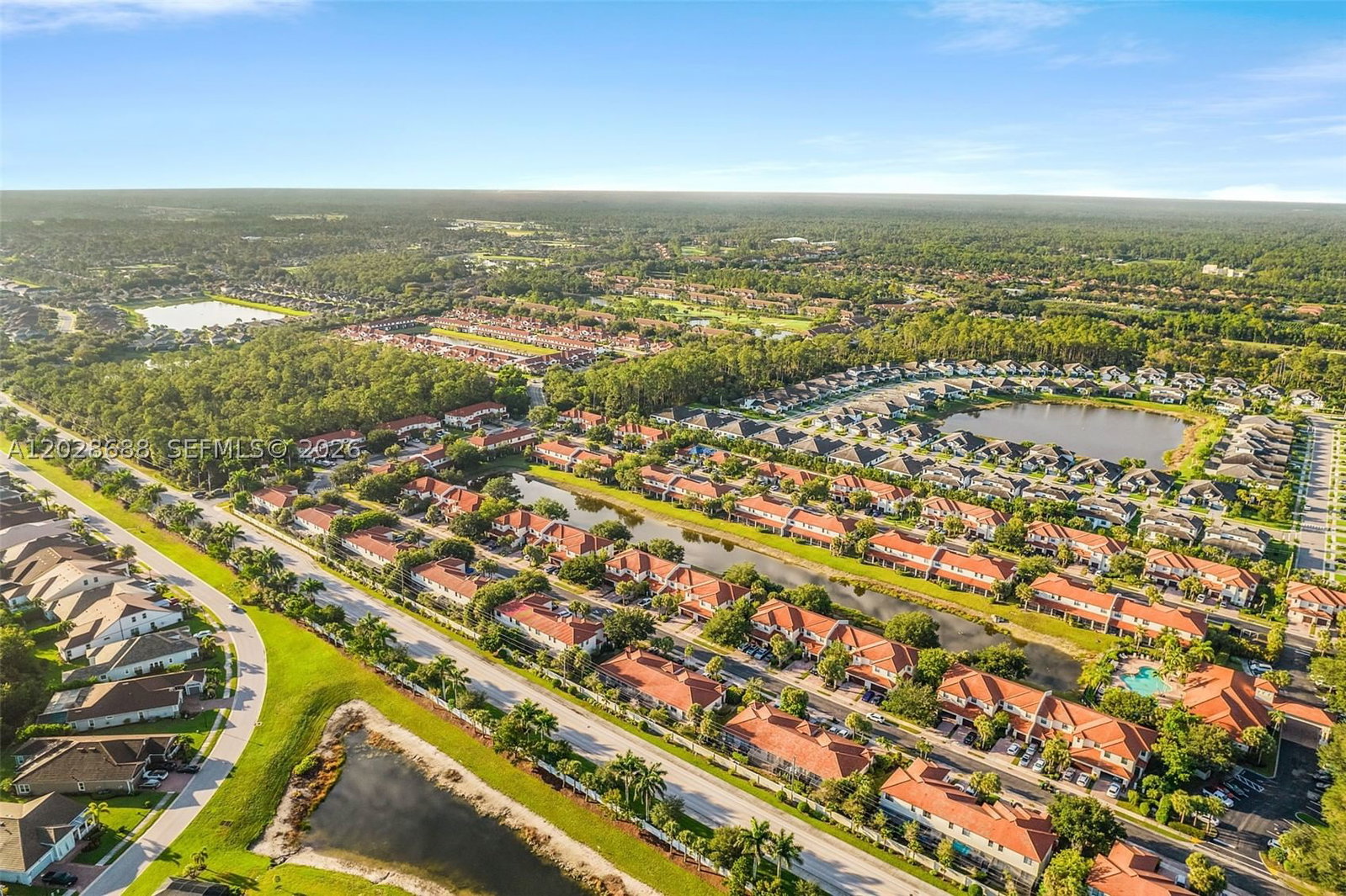 Real estate property located at 7542 Bristol Cir, Collier, Bristol Pines, Naples, FL