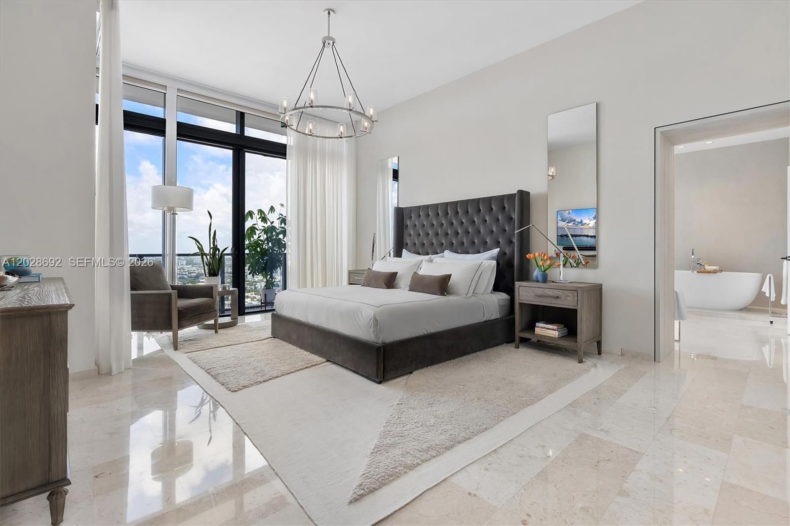 Real estate property located at 88 7th St #4001, Miami-dade, Rise Condo, Miami, FL