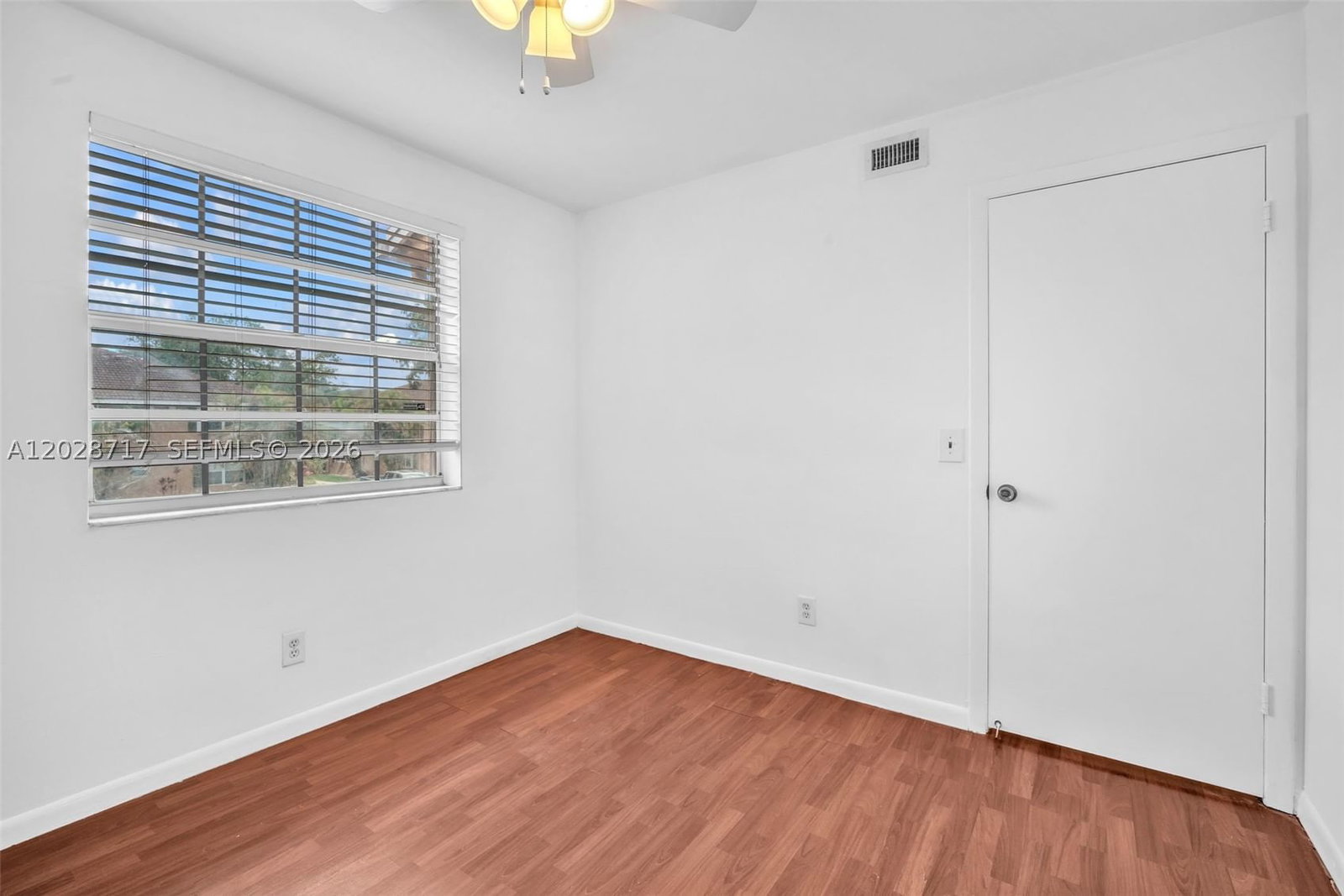 Real estate property located at 10369 8th St #204, Broward, Bella Grand Condo, Pembroke Pines, FL