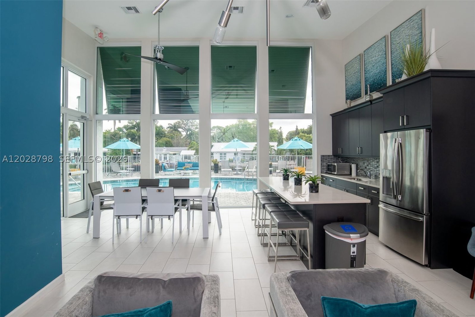 Real estate property located at 2900 12th Ter #14, Broward, Pointe @ Middle River, Oakland Park, FL