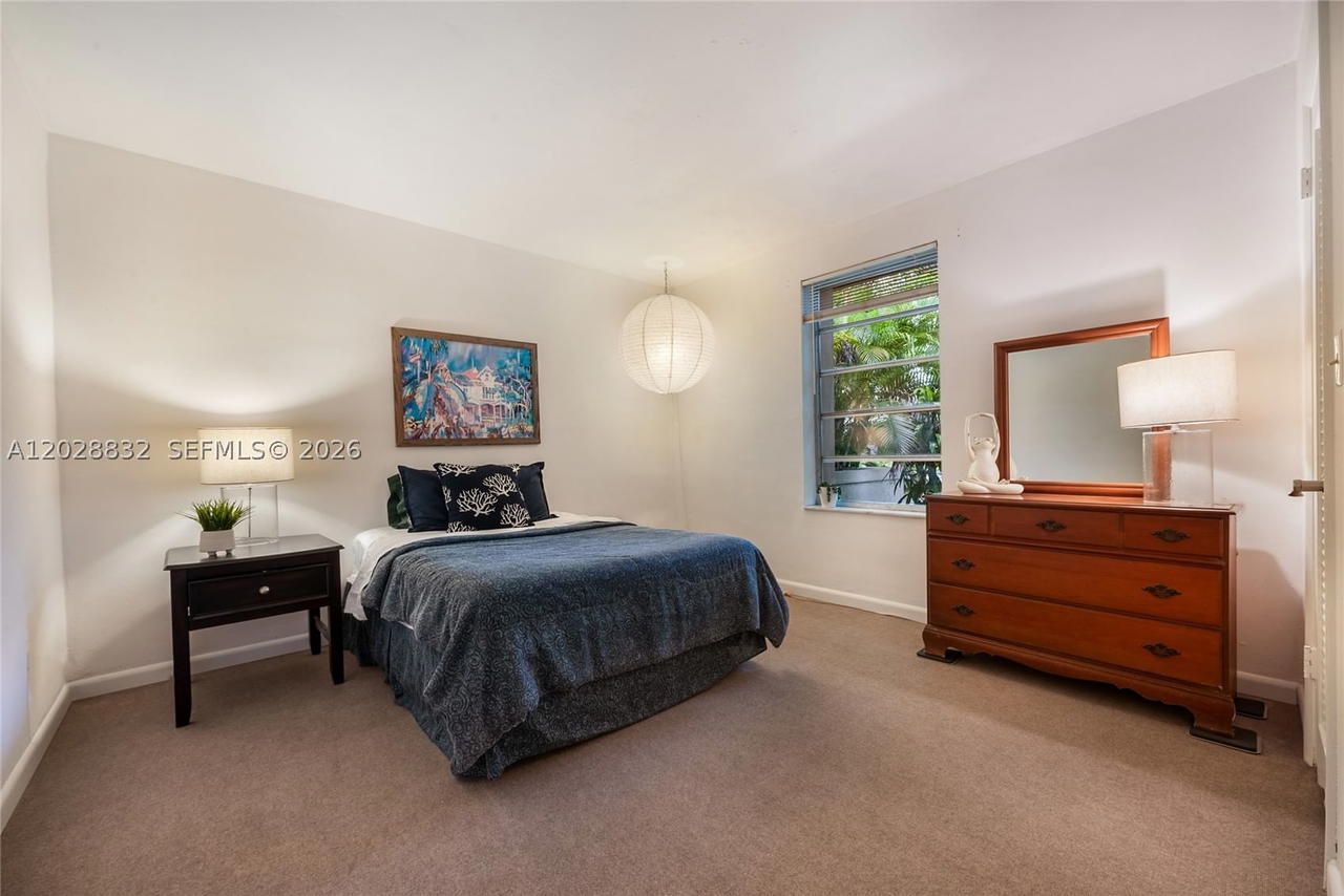 Real estate property located at 16420 81st Ave, Miami-dade, Southwood 8th Addn, Palmetto Bay, FL