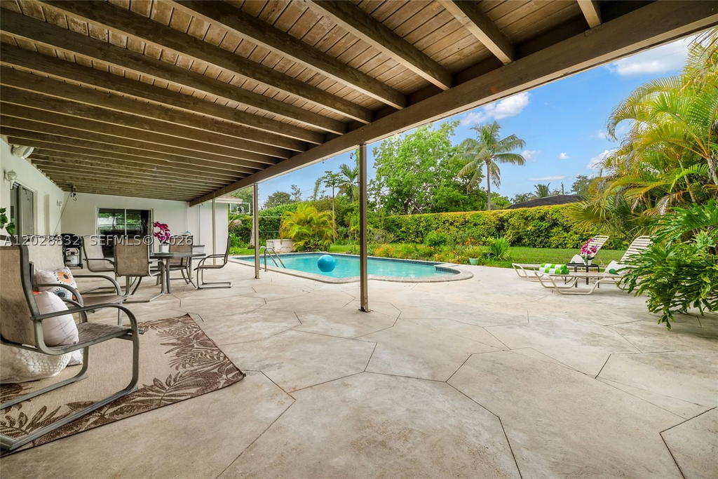 Real estate property located at 16420 81st Ave, Miami-dade, Southwood 8th Addn, Palmetto Bay, FL