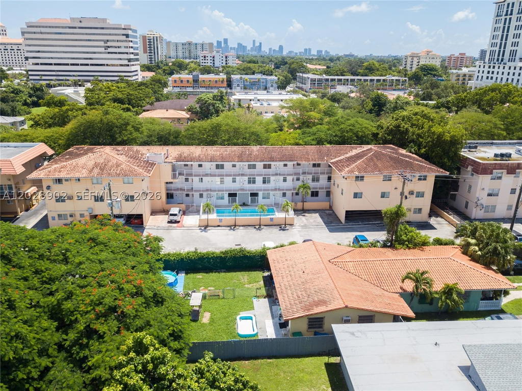 Real estate property located at 1014 Salzedo St #101, Miami-dade, Salzedo In The Gables Con, Coral Gables, FL