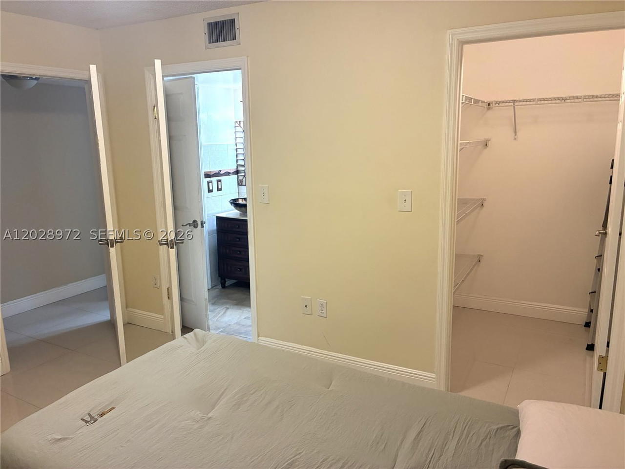 Real estate property located at 7451 16th St #403, Broward, Plantation Forest Condo, Plantation, FL