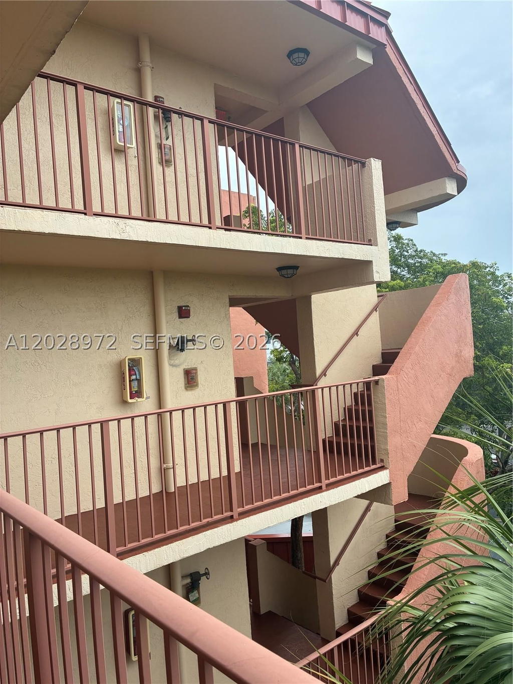 Real estate property located at 7451 16th St #403, Broward, Plantation Forest Condo, Plantation, FL