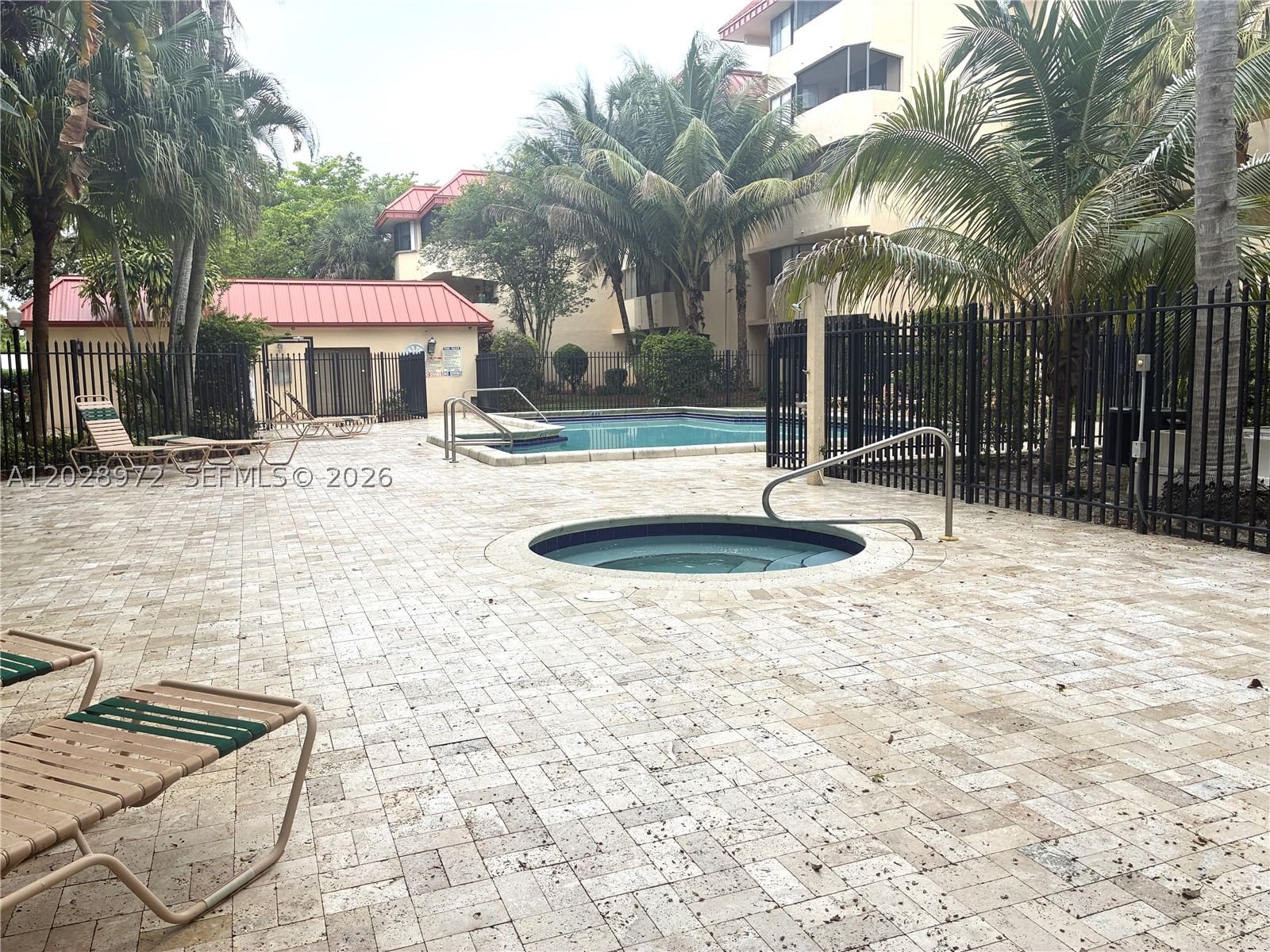 Real estate property located at 7451 16th St #403, Broward, Plantation Forest Condo, Plantation, FL